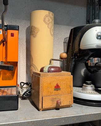 Antichità, elettrodomestici da collezione.