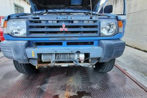 MITSUBISHI PAJERO 1998 - PARAURTI ANTERIORE