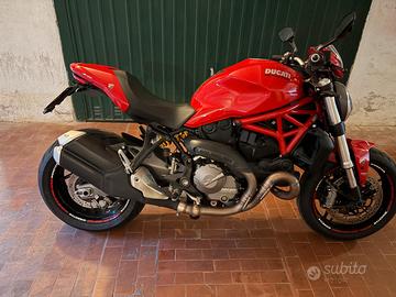 Ducati Monster 821 Plus