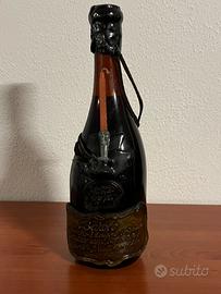 Bottiglia Barolo artistica