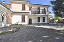 villa-di-301-m²-con-5-locali-e-box-auto-doppio-a-s