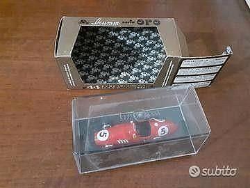 Ferrari 500 F 2 scala 1. 43 della Brumm