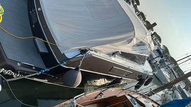 Imbarcazione open cabinato Squalo 36