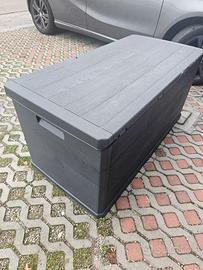baule esterno in plastica 