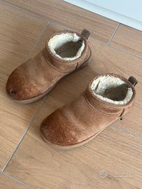 Stivaletti ugg classic ultra mini color castagna