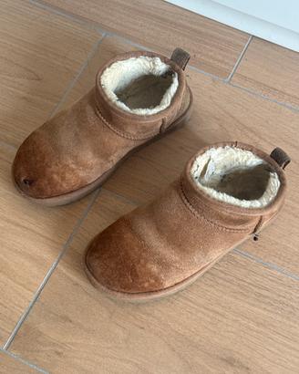 Stivaletti ugg classic ultra mini color castagna