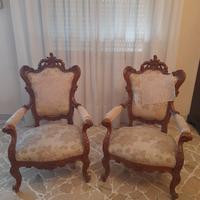 n.2 poltrone uguali / legno noce massello-ved.foto