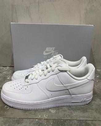 Nike Air Force 1 Low '07 White EU43