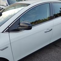 Porta anteriore sx nuda LANCIA DELTA del 2013