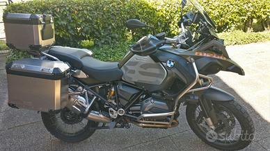 BMW R 1200 GS ADVENTURE LC (Verde Oliva Satinato)