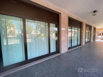 Immobile di 467 m² con più di 5 locali a Villa Cor