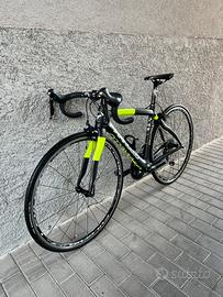 Bici da corsa in carbonio