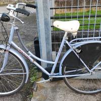 Bici Bianchi classica da donna con ruote del 26