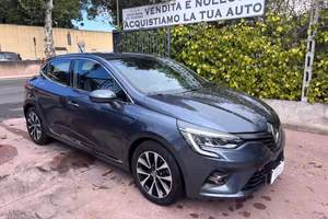 RENAULT Clio Blue dCi 115 CV 5 porte Intens