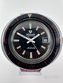 Nivada antarctic diver