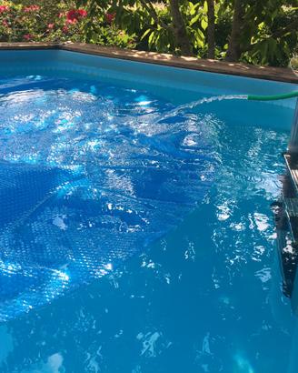 Piscina in legno esagonale