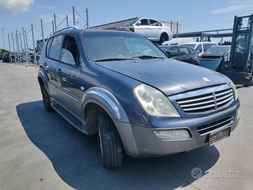 Ssangyong rexton gab 2.7 xdi 4x4 165cv - ricambi
