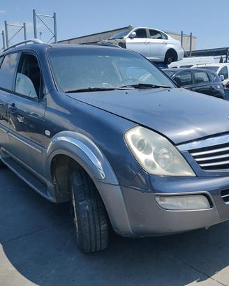 Ssangyong rexton gab 2.7 xdi 4x4 165cv - ricambi