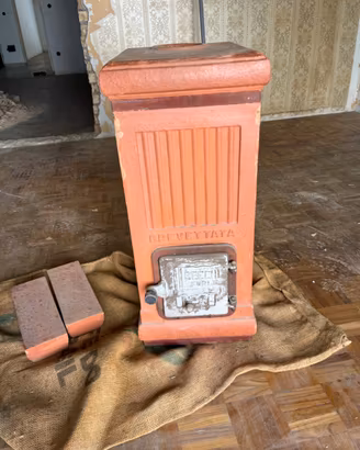 Stufa a legna in terracotta Becchi Forlì