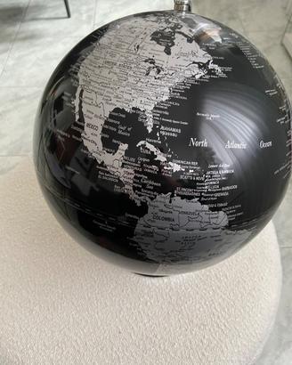 Mappamondo a lampada luminoso