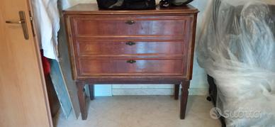 Cassettone con ribaltina vintage 