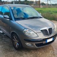 Auto Lancia Y 2° serie perfetto stato (Lecce)
