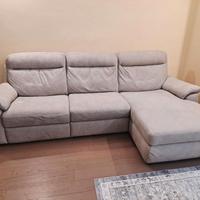 Divano relax tre posti con penisola