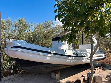Joker boat 5.80 con honda 40 del 2020