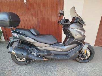 Voge Sr4 Max