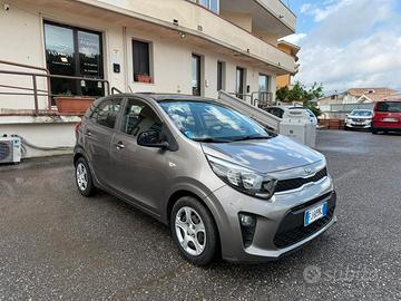 Kia Picanto 1.0 12V 5 porte City