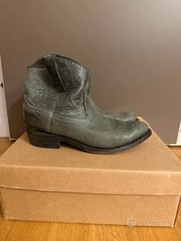 texani pelle colore grigio Liujo