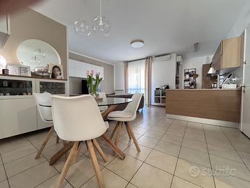 Moderno appartamento in zona Smia