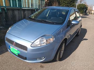 Fiat Grande Punto 1.2 69cv benzina Neopatentati