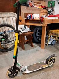 Monopattino per ragazzi