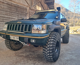 Jeep gran cherokee v8 5.2 asi