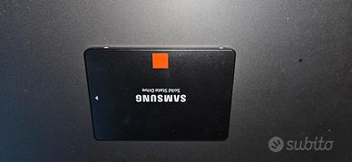 Samsung SSD 860pro 512