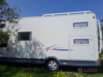 Camper challenger ford