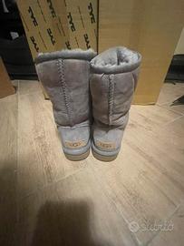 Scarpe/Stivali donna UGG INVERNALI tg37 grigio