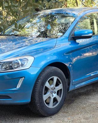 Volvo XC60 D4 Momentum