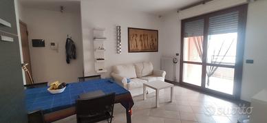 Bilocale in quartiere Romiti