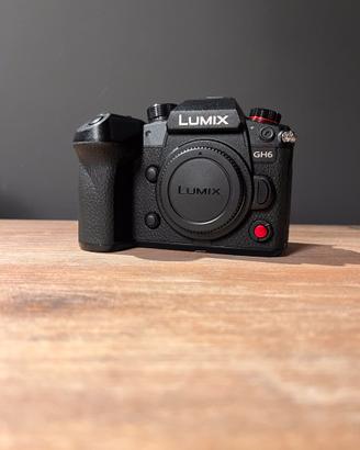 Panasonic GH6 Lumix + Cage SmallRig