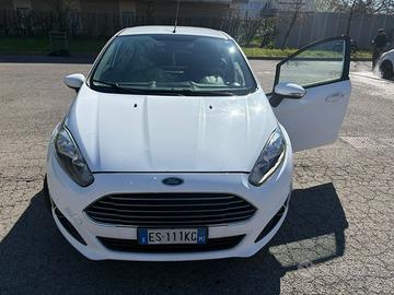 FORD FIESTA 2013