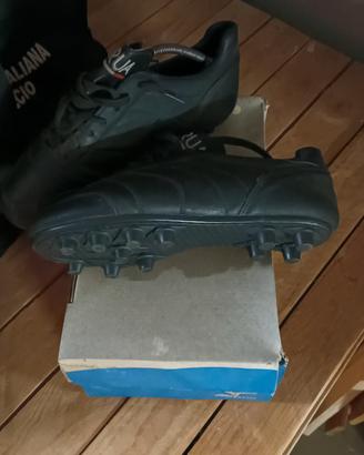 scarpe da calcio artigianali 