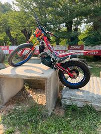 Beta EVO 125 2T Factory Trial 2024 – Kit Pilota.