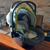 ovetto chicco con base isofix