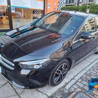 Mercedes B 180 Sport Plus garanzia BMW manuale