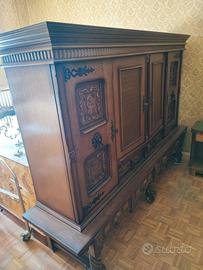 MOBILI STILE SPAGNOLO