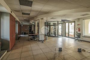 UFFICIO A CAVENAGO D'ADDA