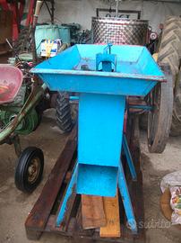 Sgrana pannocchie di mais MANUALE in ferro