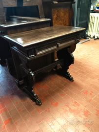 scrittoio/tavolino antico stile rinascimental